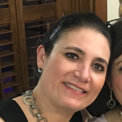 Dra. Sandra Sicsik